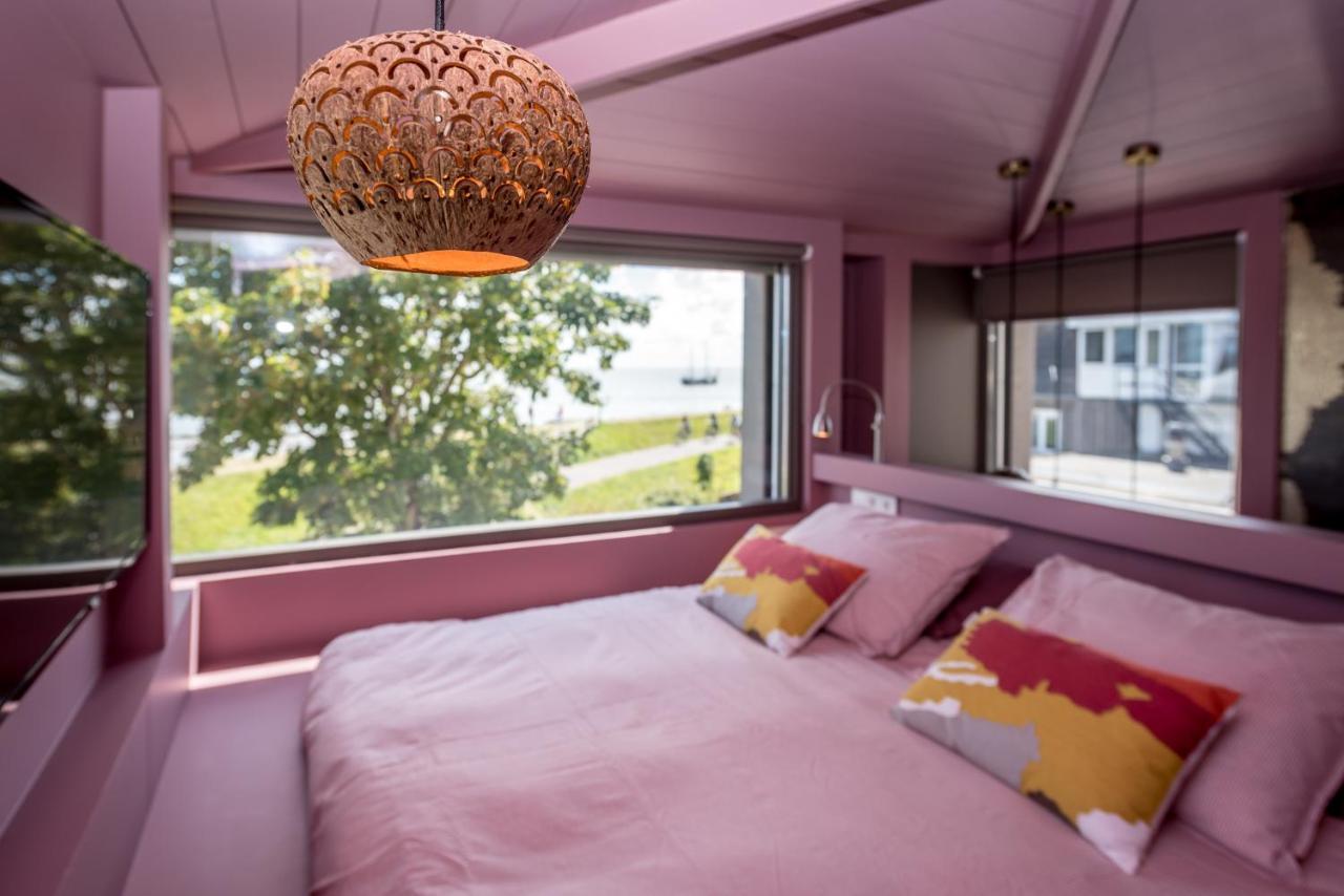Loods Logement Влиланд Екстериор снимка
